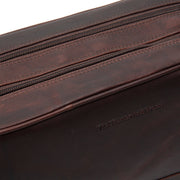 
Stefan 真皮洗漱收纳包 – alternate product view 3