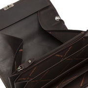 
Classic 100% Full-Grain leather Wallet - 展现加固真皮背带与承重走线的背部视角