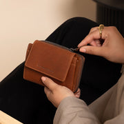Ascot Full-Grain Leather Wallet 女士 – alternate product view 2