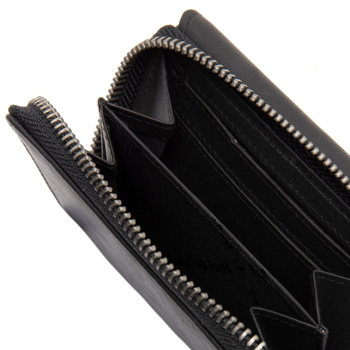 
Classic 100% Full-Grain leather Wallet - 展现加固真皮背带与承重走线的背部视角
