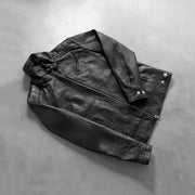 Styled Fit Perspective of Men's Legacy 黑色 真皮机车夹克 男士 on Model - Natural Daylight Drape