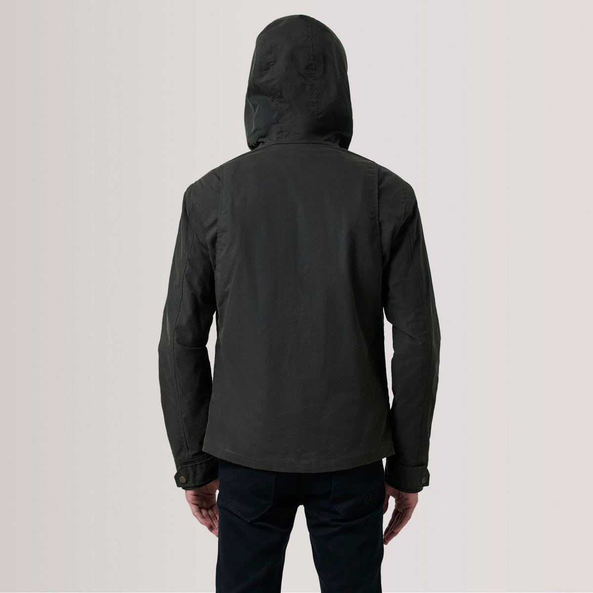 Close-Up Detail of Hooded &amp; Zipper with placket Hardware on Marlo Olive Canvas Hooded Work 真皮夹克 男士 For Men