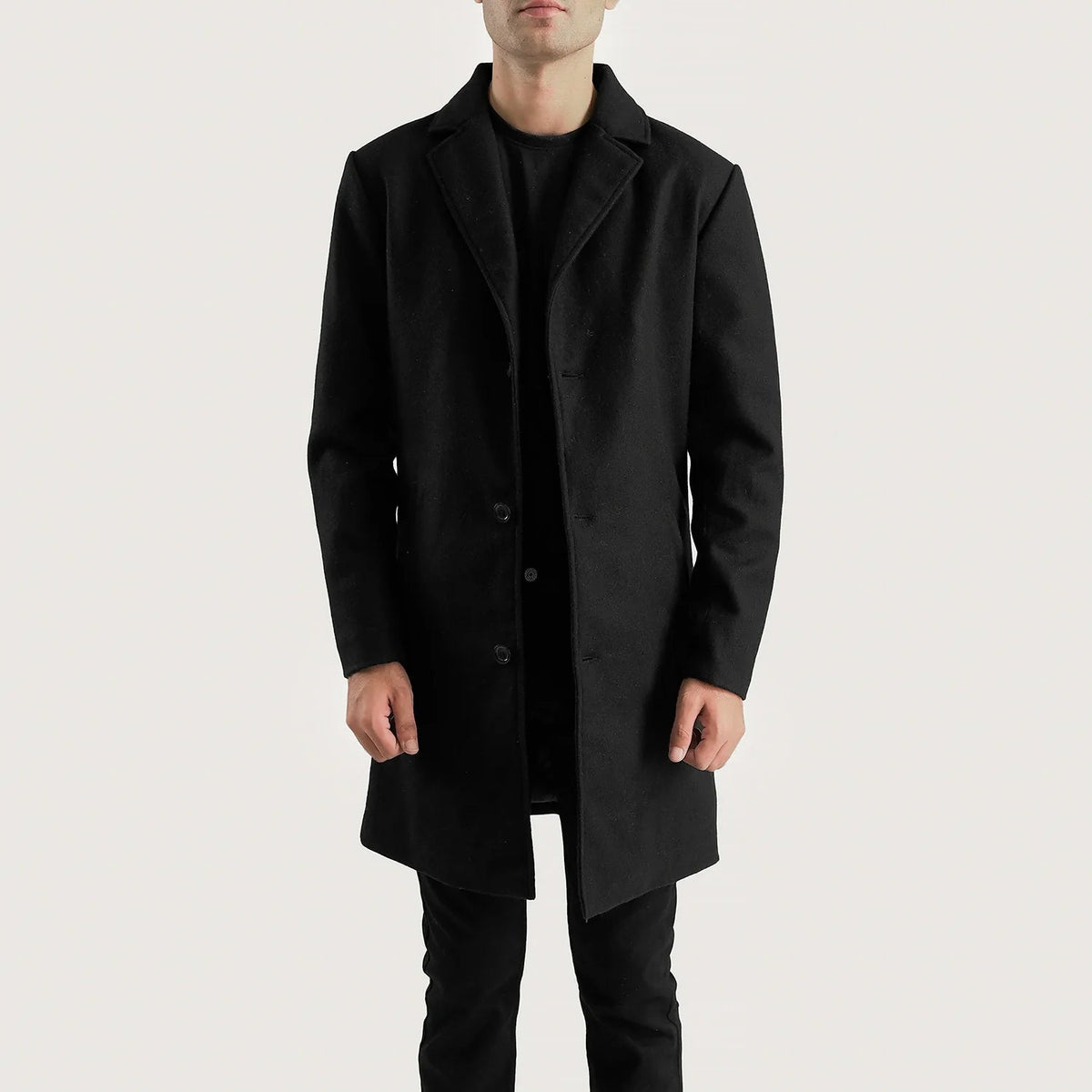 
Petrillo 经典黑 Wool Single Breasted 真皮大衣 男士 in Black Synthetic Wool - 正面版型与定制立体剪裁轮廓 | 官方商城选购