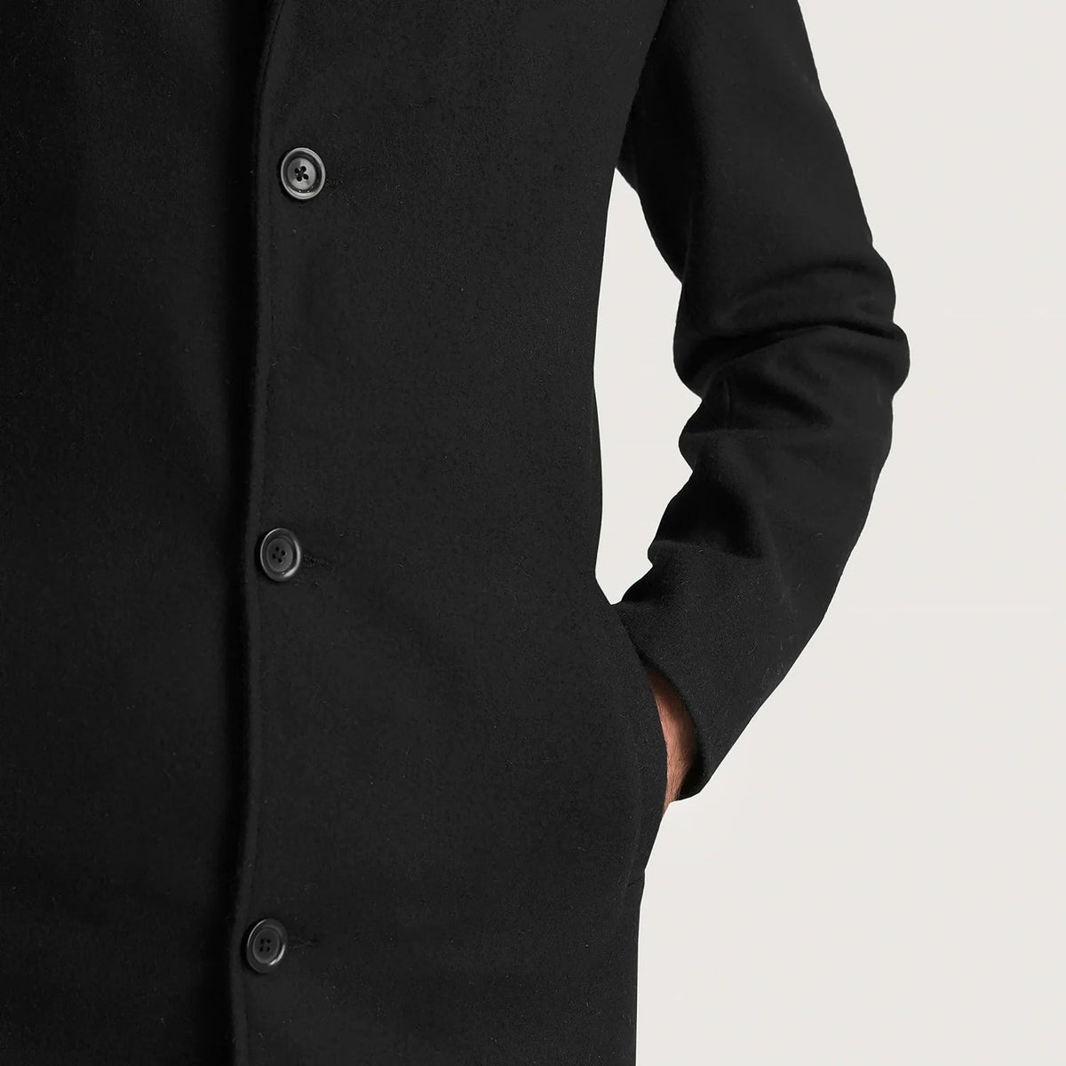 
内衬展示 Showing Polyester Lining & 内部双侧实用暗袋