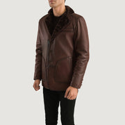 
Distressed Brown Sheepskin Burnishing Aviator Jacket - 展现肩线贴合与利落下摆的背部视角