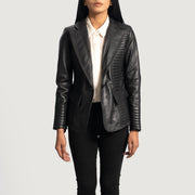 
Selina 经典黑 真皮西装外套 女士 in Black Sheepskin Leather - 正面版型与定制立体剪裁轮廓 | 官方商城选购