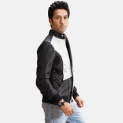 
Black Sheepskin Leather Bomber Jacket - 展现肩线贴合与利落下摆的背部视角