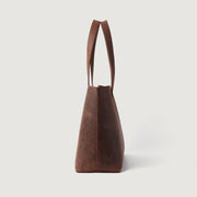 
内衬展示 Showing Dedicated Padded Laptop Sleeve & Multi-Compartment Organization