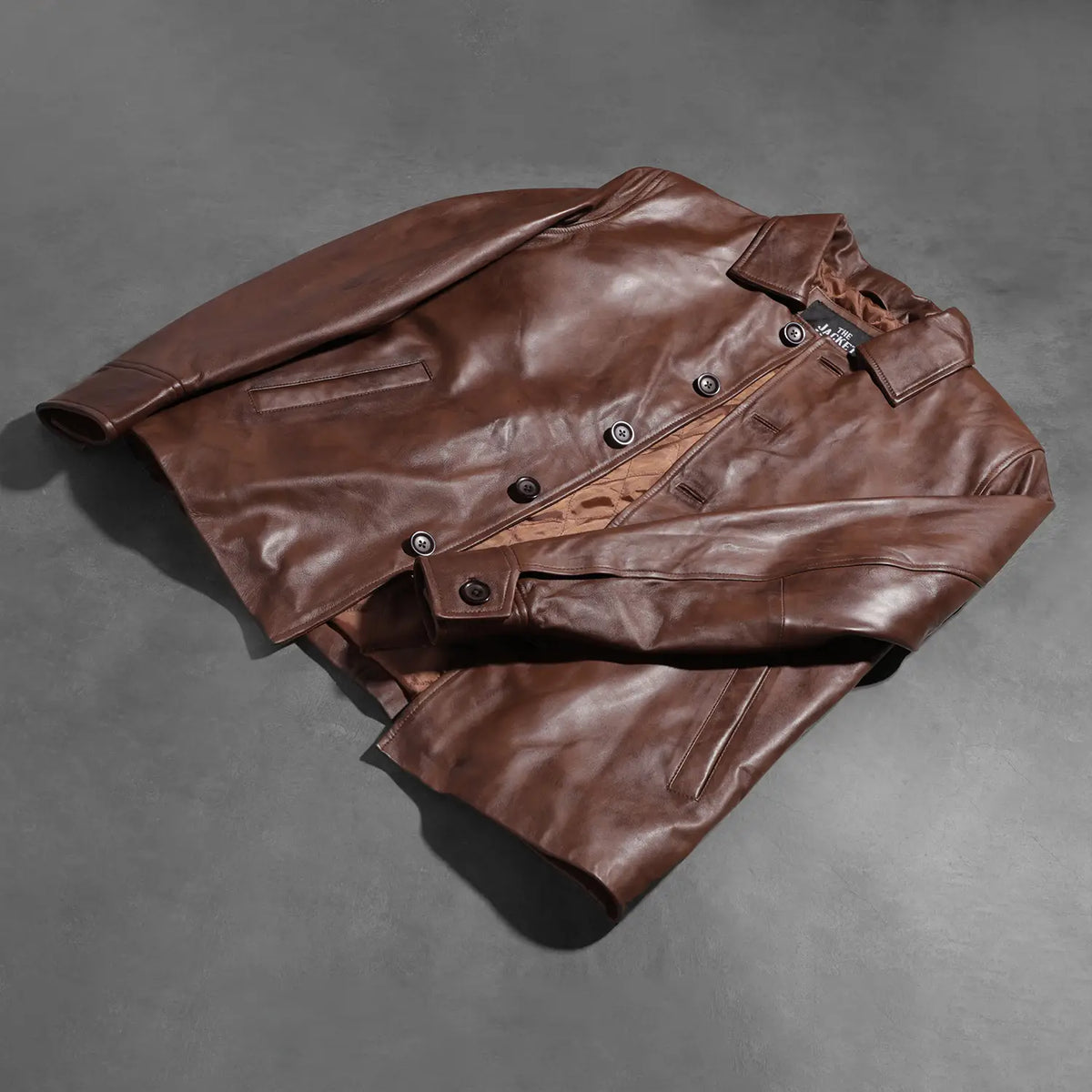 Buttoned &amp; Hem Craftsmanship Construction Detail on Waffle 棕色 真皮夹克 男士